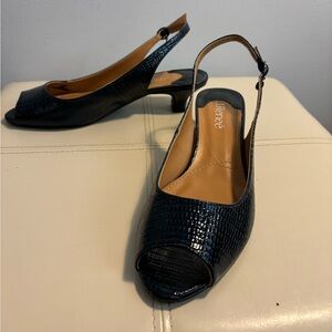 J Renee sling back kitten heels, navy, size 8